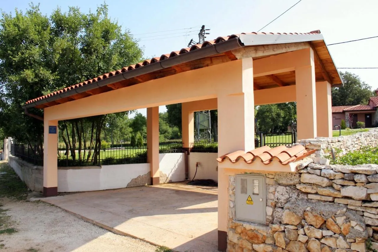 Luxury Villa With A Swimming Pool Belavici, Marcana - 3028 Barban Croatia